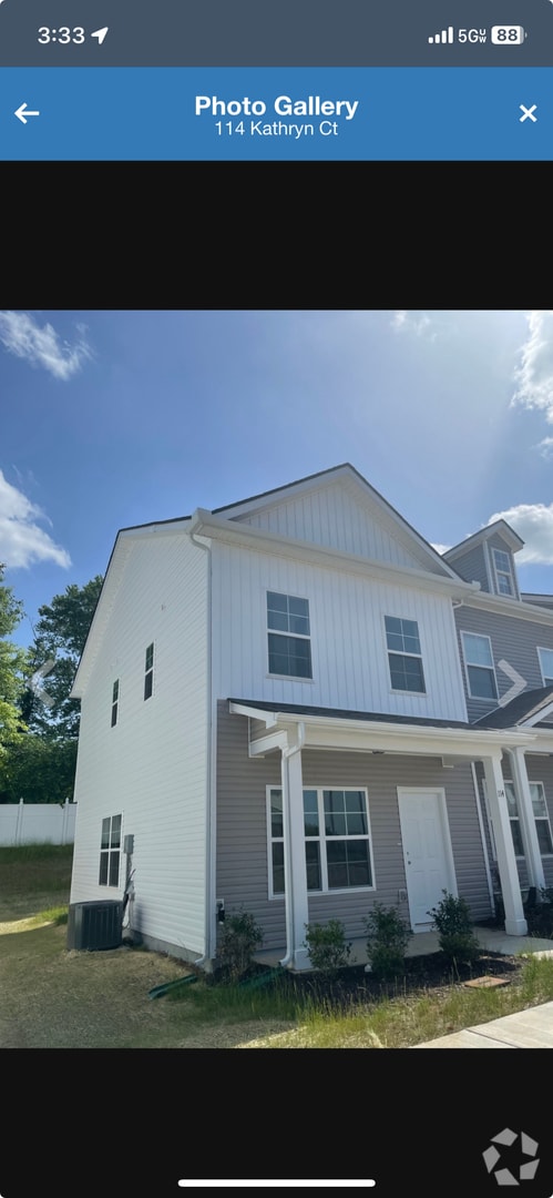 Building Photo - Lovely Columbia Townhome ** Lease Pending **