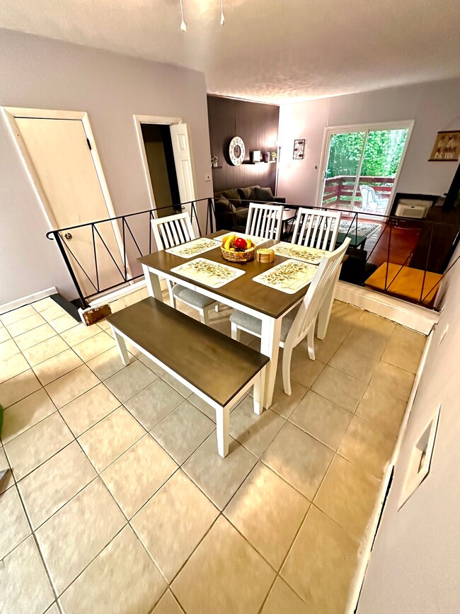 Photo - 168 Woodland Dr Unidad A