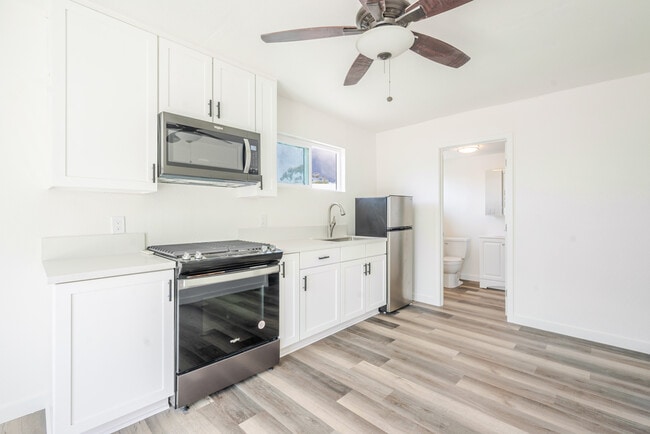 Building Photo - 6405 Lanston St Rental