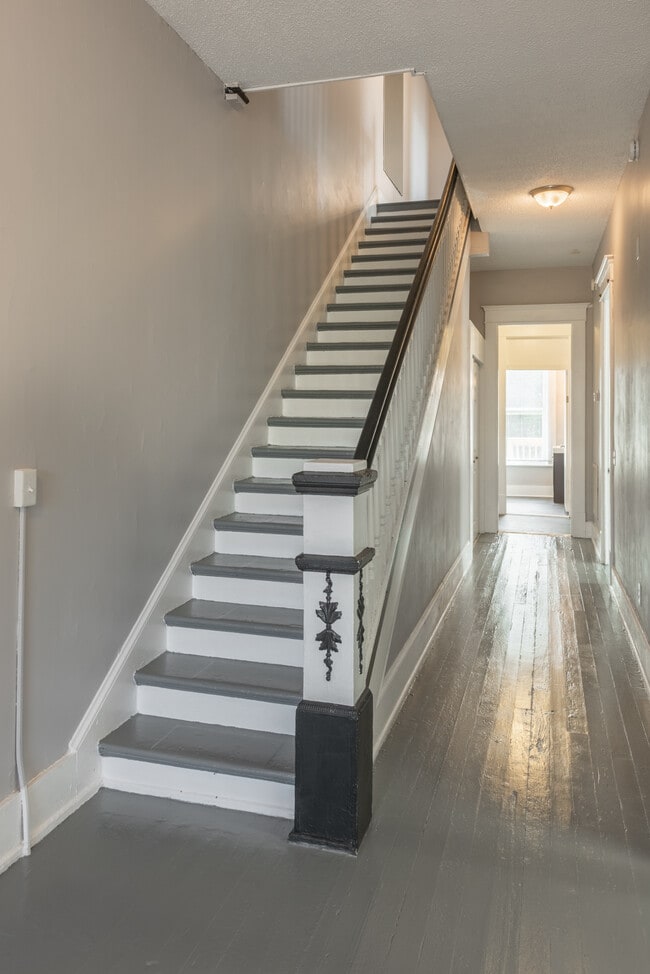 Photo - East MLK Blvd