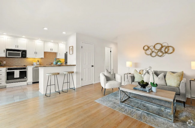 Building Photo - 2209 Otis Dr Unit P Rental