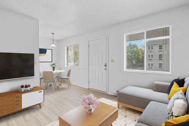 Photo - New Flooring Unidad Apt #26