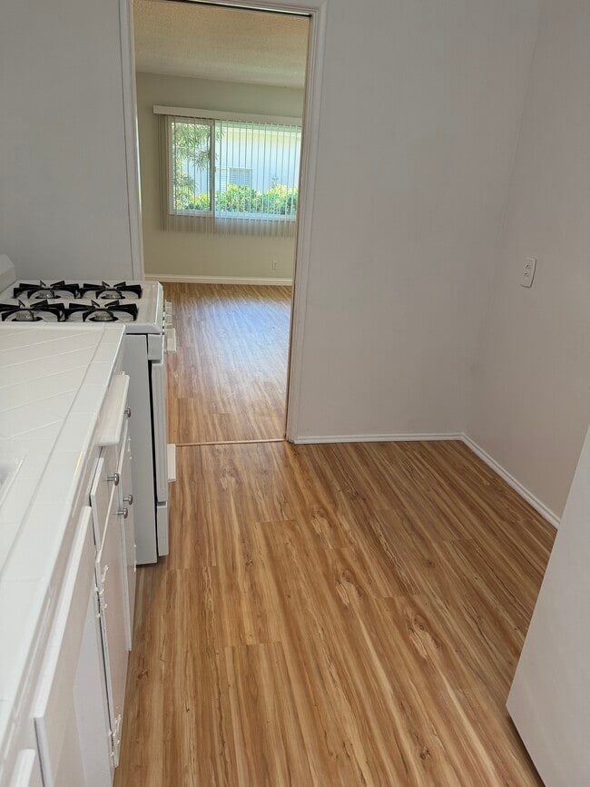 Photo - 834 10th St Unit 2