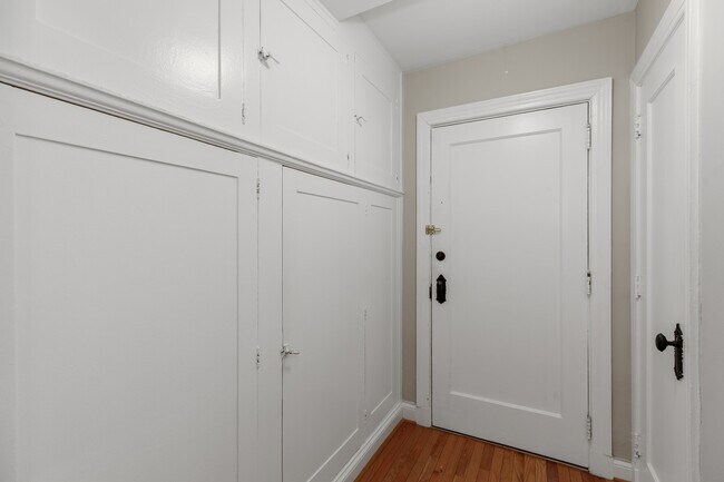 Photo - 15 E Kirby St Unit 1130