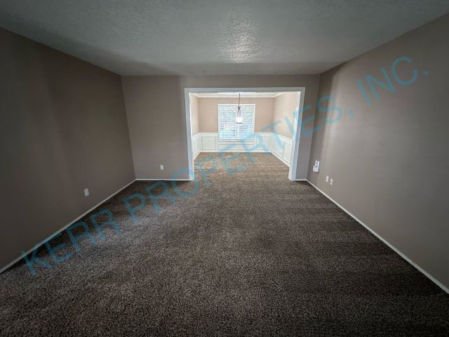 Photo - 4287 NE 1st St