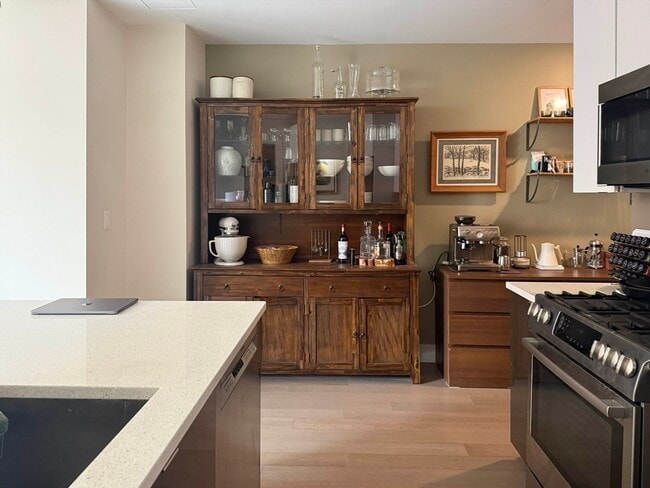 Photo - 121 Portland St Unidad 404