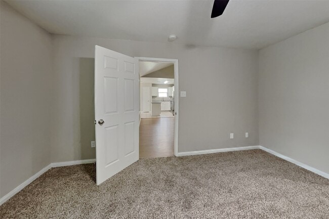 Photo - 6826 Clover Walk Ln
