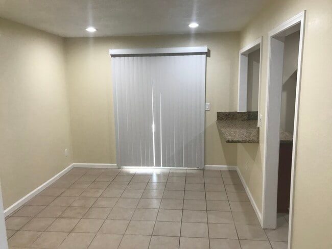 7881 Hyssop Dr