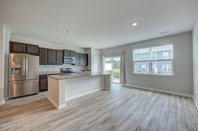 Photo - 4613 Wildaire Ln