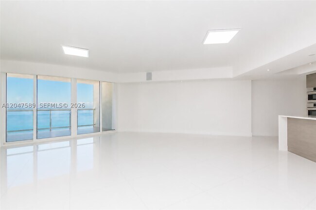 Photo - 17201 Collins Ave Unit 1807