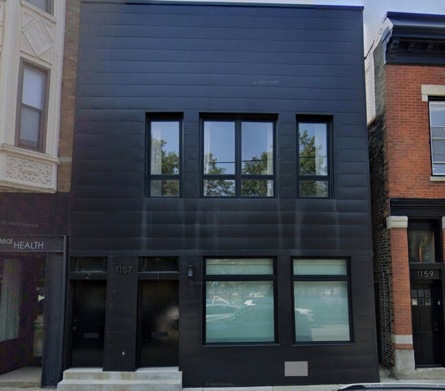 Building Photo - 1157 W Webster Ave Unit 2