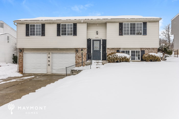 Photo - 1456 Kingsbury Dr