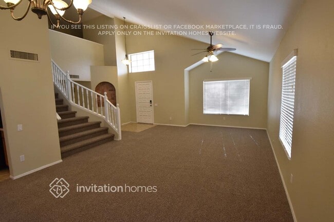 Photo - 3135 N 64th St