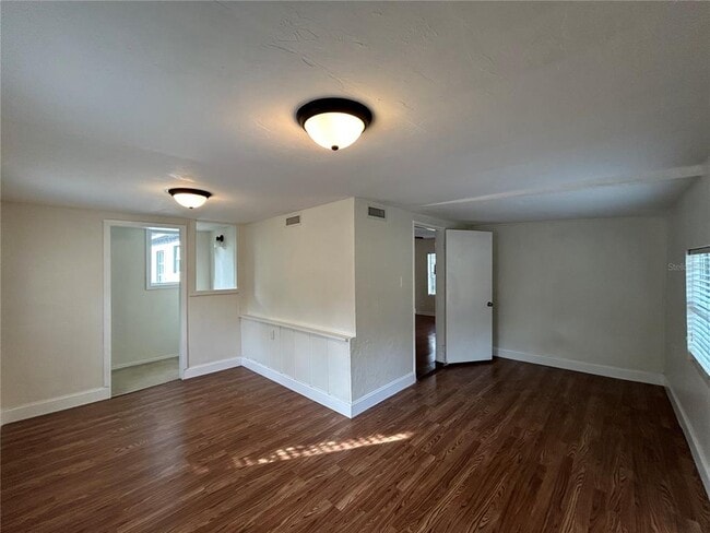 Photo - 3304 NW 20th St