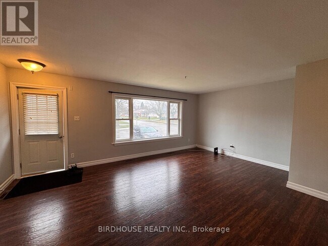 Photo - 78 Pottinger St