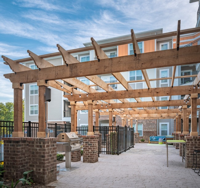 Photo - Eastern on 10th