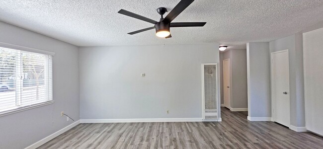1530 22nd St Unit 01