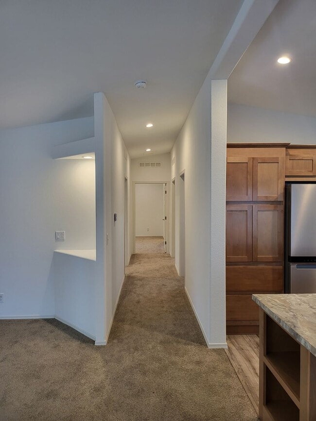 Photo - Beautiful 3 Bed 2 Bath House!