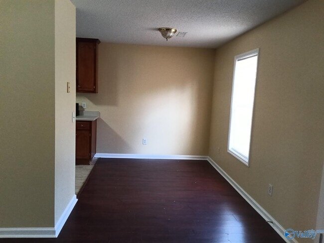 Photo - 217 Falcon Ridge Dr