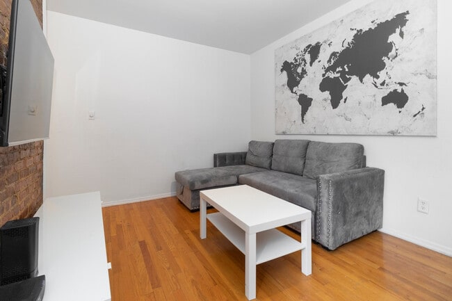 Photo - 1794 1st Ave Unidad SI ID1058698P