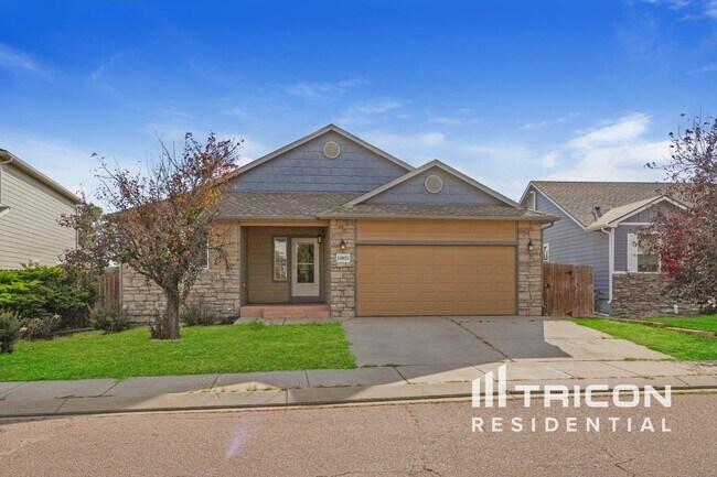 Building Photo - 11025 Falling Star Rd