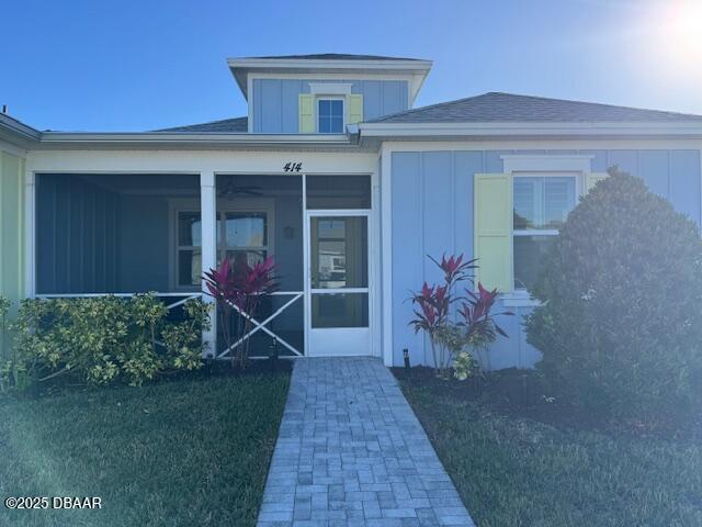 Building Photo - 414 Parrot Ln