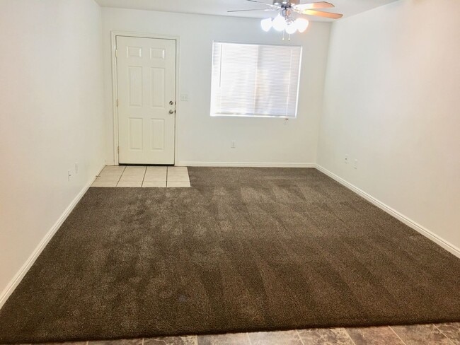 Photo - 3 Bedroom/ 2.5 Bath Townhome in Hawk Hollow