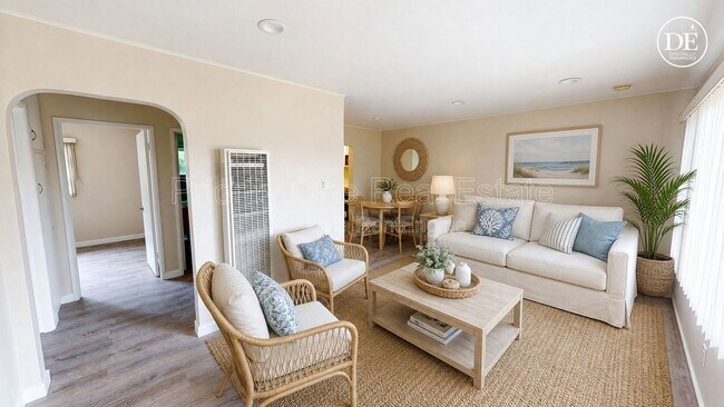 Photo - 3641 Reynard Way