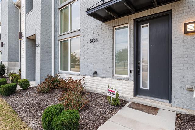 Photo - 504 Wellborn Dr