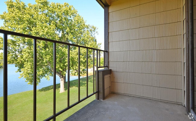 Photo - The Madison on the Lake