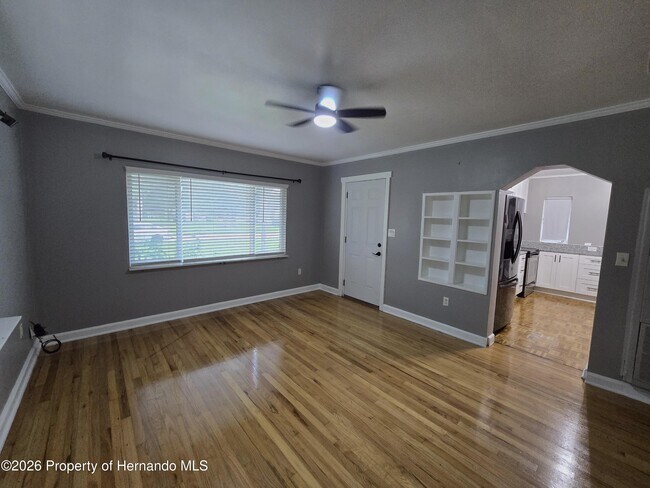 Photo - 501 Monroe Ave