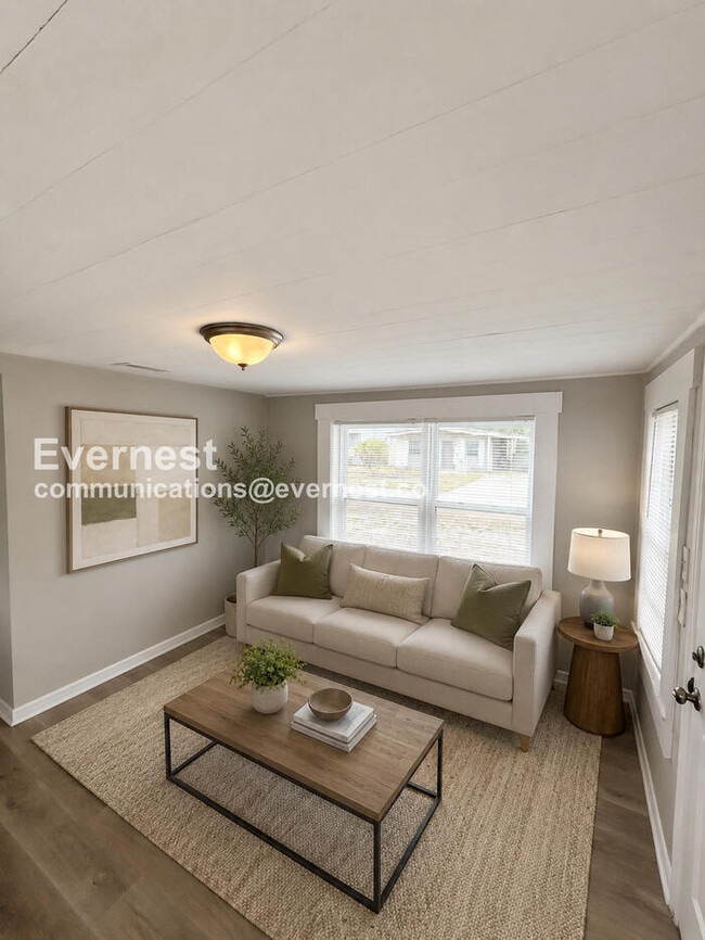 Photo - 2911 W Tyson Ave