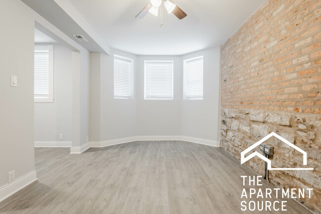 Photo - 2647 N Sacramento Ave Unit G