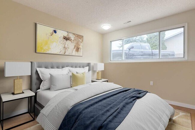 Photo - Thompson Court