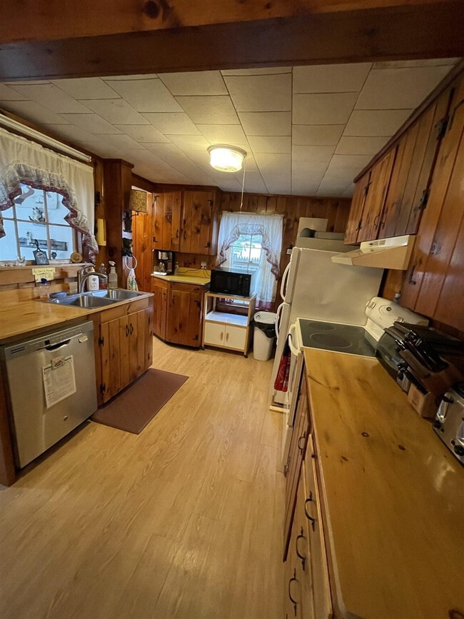 Photo - 73 Sebago Rd Unit ID1255714P