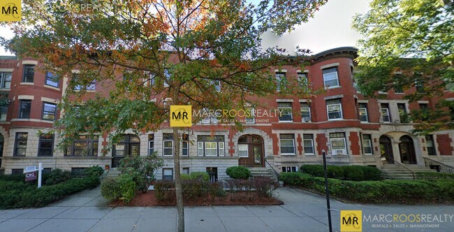 Photo - 1855 Beacon St Unidad 3