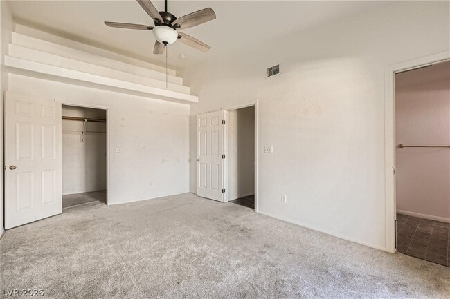 Building Photo - 520 Arrowhead Trail Unit 1424