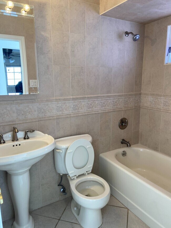 Photo - 116 Fieldstone Rd