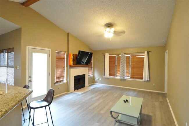 Photo - 3008 Birch Dr