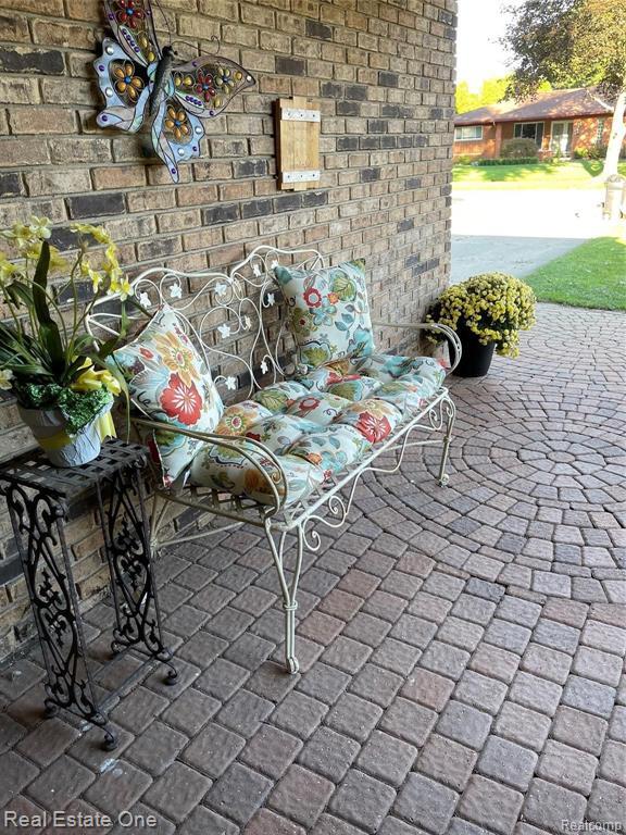 Photo - 5255 Folkstone Dr