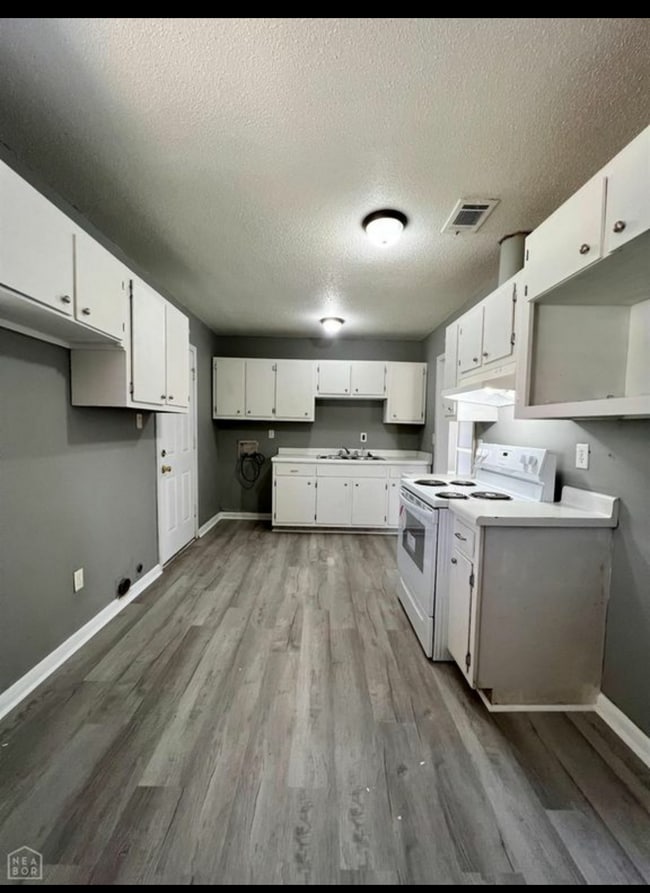 Photo - 3505 Fairview Dr