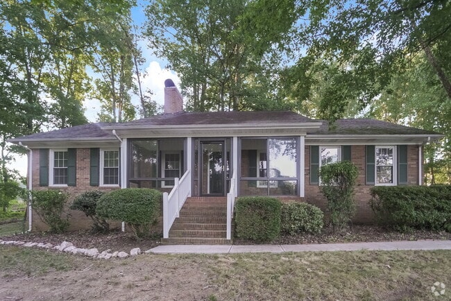 Building Photo - 2215 Knollgate Dr Rental