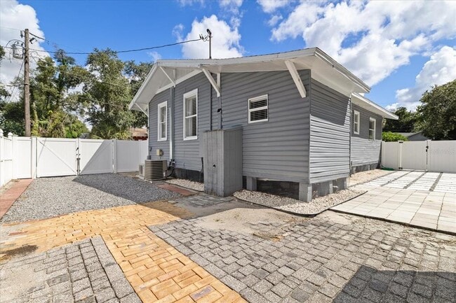 Photo - 2916 N Highland Ave