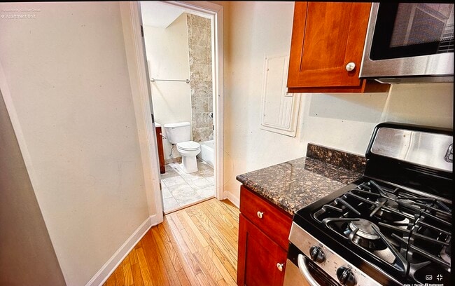 Photo - Lillie Plaza 410 Unit 1B