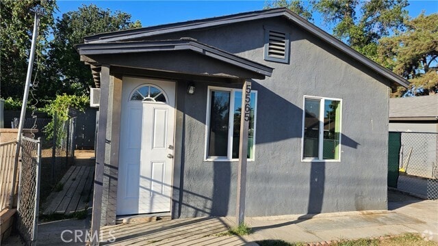 Building Photo - 5565 34th St Rental