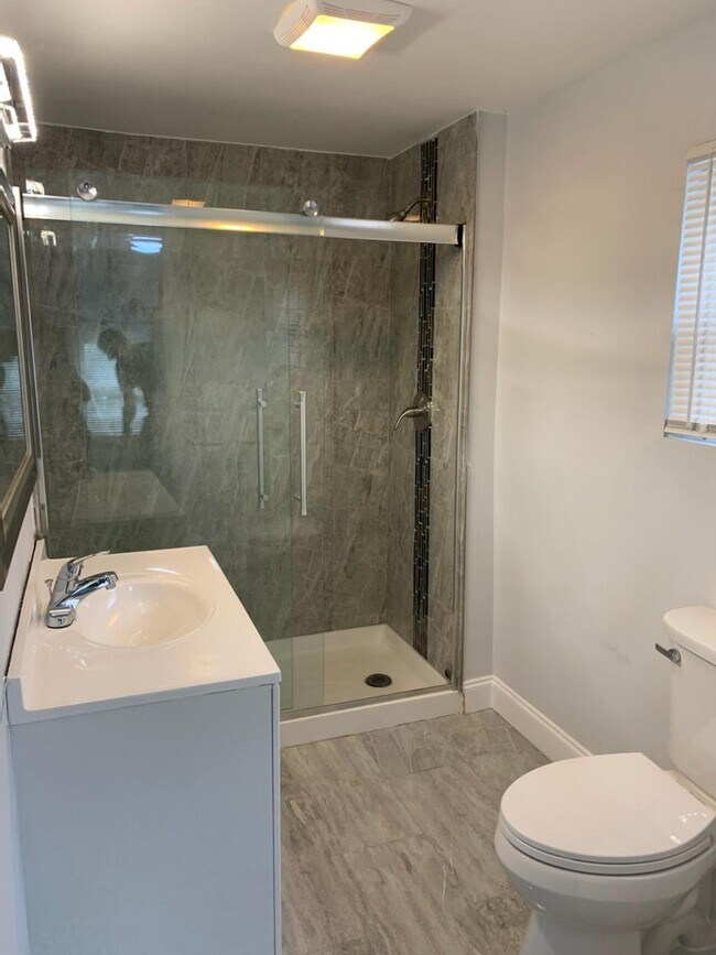 Photo - 4115 Fairhaven Ave