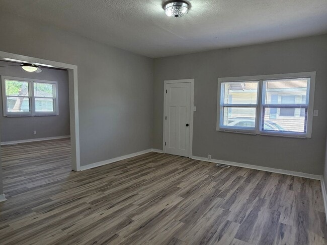 Photo - Newly renovated 3 bedroom house