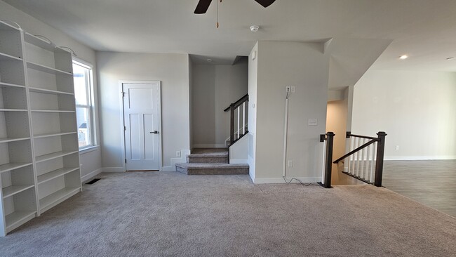 Photo - 549 Westport St