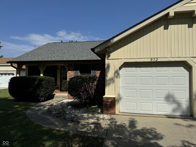 Building Photo - 972 Red Maple Ct Rental