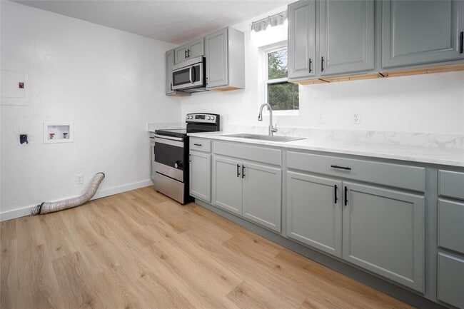 Photo - 119 S Harrison Ave